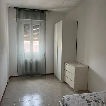 Cozy Near The Station فيرّارا